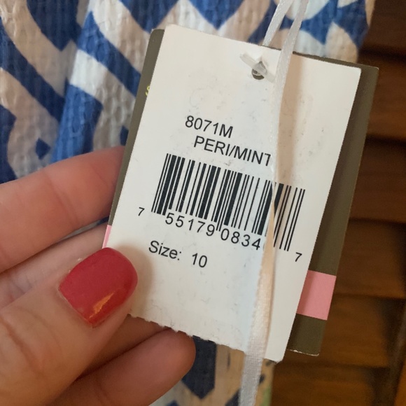 🆕 Fun Spring Dress! 👗 - Picture 4 of 9